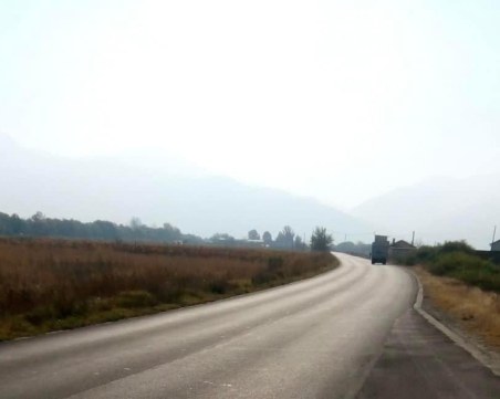 Кметът на Кричим призова АПИ за спешна маркировка на важен път