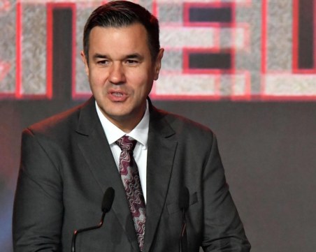 Министър на икономиката: Служебното правителство не може да решава толкова дългосрочно