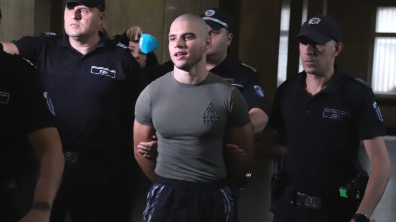 Васил Михайлов се връща в ареста. От държавното обвинение припомнят,