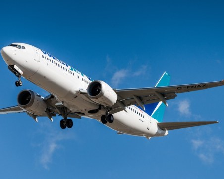 Изтребители върнаха в Атина самолет заради терористична заплаха