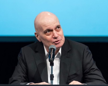 Трифонов: Борисов така се е навел на ПП, че ще вземе сам да се арестува незаконно