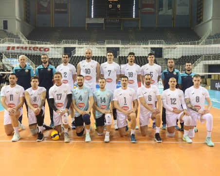 Загуби за волейболните Нефтохимик и Монтана в евротурнирите