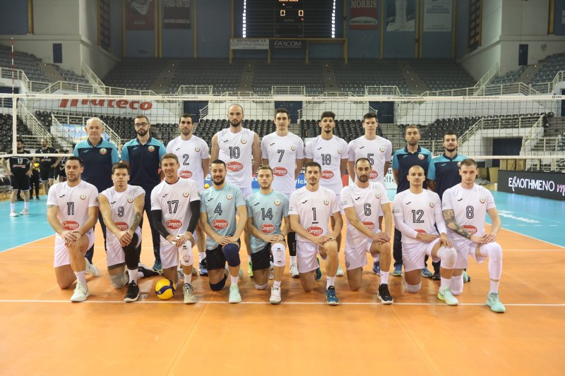Българските волейболни отбори Нефтохимик и Монтана загубиха срещите си от