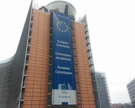 ЕК: Забавяне на икономическия растеж в България, цените ще окажат натиск върху домакинствата