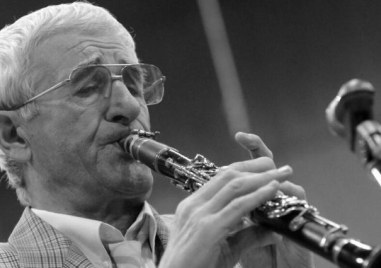 На 12 ноември почина една от легендите на българския джаз