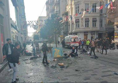 Загиналите при взрива в Истанбул са поне 6 ма а пострадали