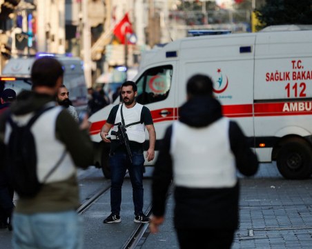 Консулът ни в Истанбул: Няма данни за пострадали българи при взрива