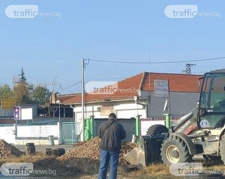Мъж падна в тръба до базата на Ботев в Коматево