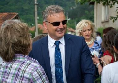 Бившият депутат от ГЕРБ Атанас Ташков се е отказал да
