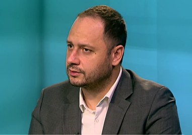 Ние сме социалисти които не може да се примирят със