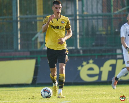 Ботев се похвали с трима младежки национали