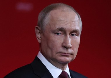 Руският президент Владимир Путин издаде укази с които даде статут Град на