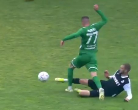 Хебър пусна жалба срещу съдиите от мача с Локомотив