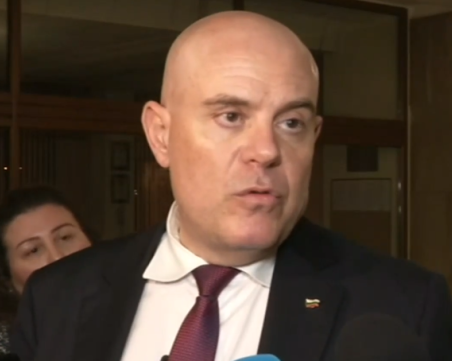 Иван Гешев: Бесен съм, че детето е починало - поредна жертва на войната на пътищата