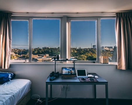 С близо 151 млн. лв. ремонтират 25 ученически общежития