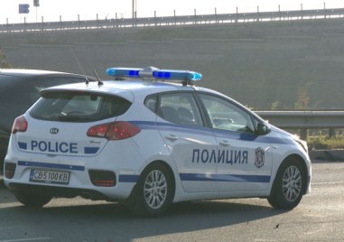 13 нелегални мигранти са задържани в София потвърдиха от МВР