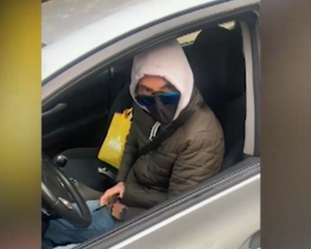 Хванаха мъж да се самозадоволява до детска градина