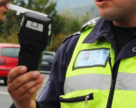 Рекордьорът с 4 промила алкохол, който открадна бус в Пловдивско, отива на съд