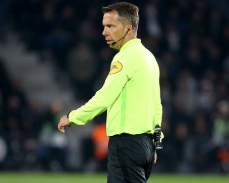 Съдия от Шампионската лига почина по време на тренировка