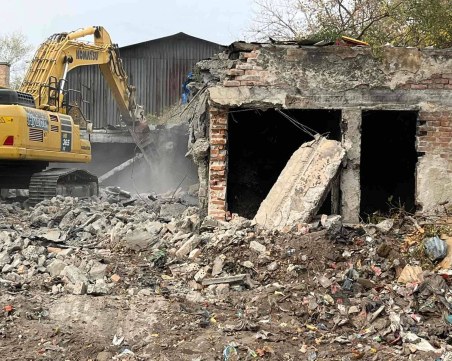 Сборище на клошари бе премахнато в район „Източен