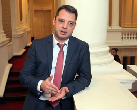 Делян Добрев: Искаме свикване на КСНС заради въглищните централи