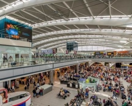 350 служители на 