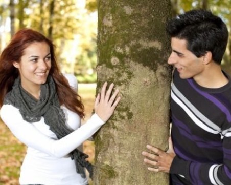 5 лесни начина да разберете дали някой ви харесва