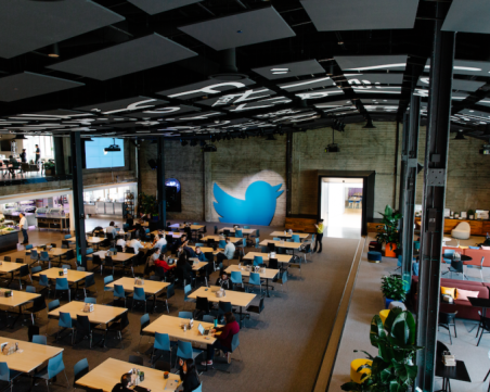 Масови оставки в Twitter заради ултиматум на Мъск