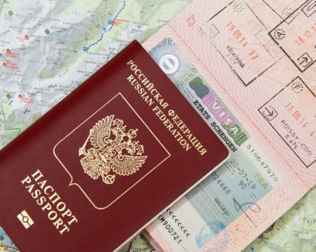 От началото на визовия режим: Украйна е издала само 10 визи на руснаци