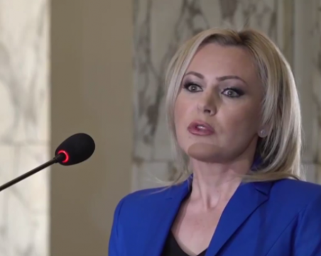 Прокуратурата ще проверява дали 12-годишният Александър не е държан принудително