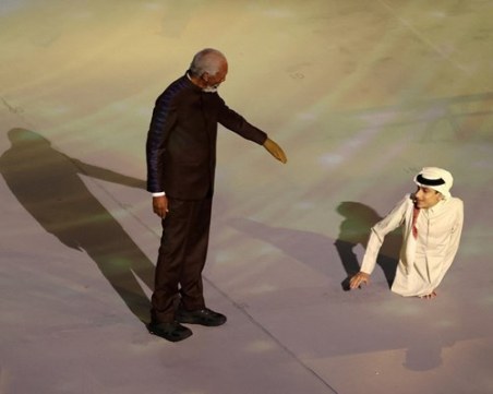 Морган Фрийман, музикално и светлинно шоу дадоха начало на Мондиала в Катар