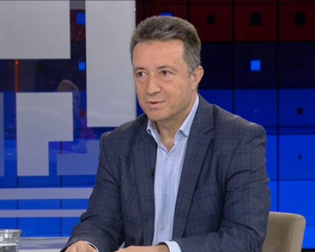 Янаки Стоилов: По-перспективно е да се мисли за промяна в избирателната система, а не в начина на гласуване