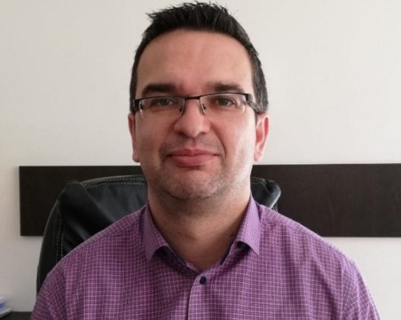 Бащата на Сашко: Върнах си вярата в доброто