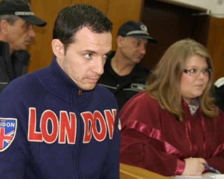 Съдът връща на работа служител на затвора в Пловдив, уволнен заради схема с осъден за убийство