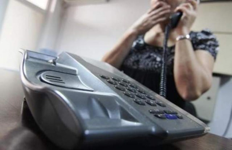 Възрастна асеновградчанка е станала жертва на телефонна измама. Според първоначалната