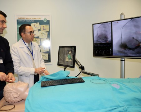 Кардиолози от чужбина се обучават на важна манипулация в МУ-Пловдив
