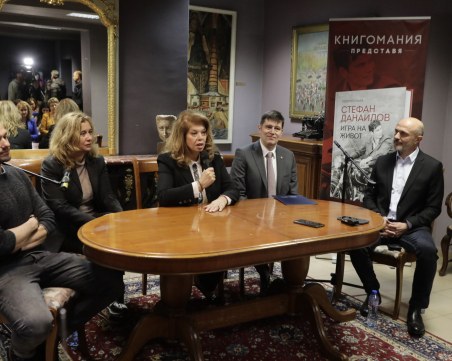 България отбелязва 80 години любов към най-великия – Стефан Данаилов