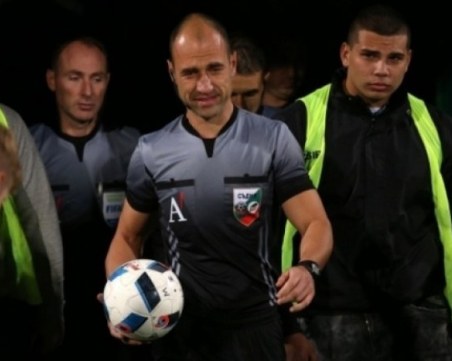 Обявиха съдиите за Купата, сложиха Железов на Локо