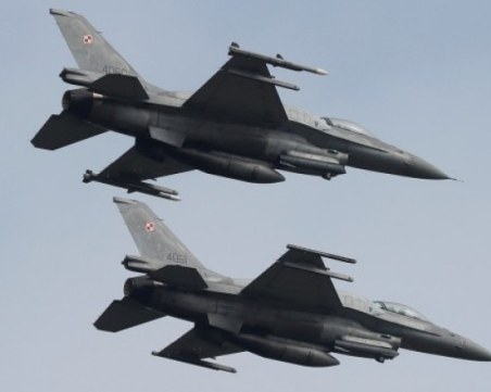 Одобриха ратификацията на договора за придобиване на още осем самолета F-16