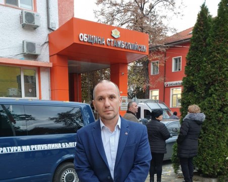 Адвокатът на Мараджиев: Работата на община Стамболийски ще бъде блокирана за месеци напред