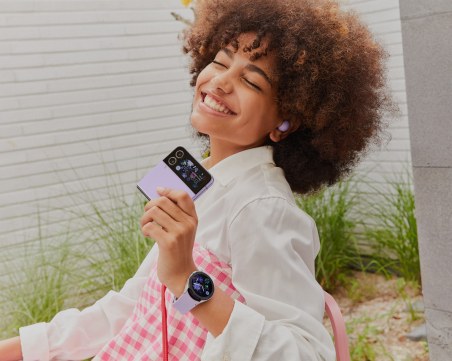 Гъвкавост и стил: Samsung и Google разгръщат света в ръцете ни