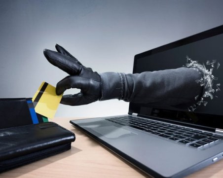 Как да се избавим от онлайн измами, докато пазаруваме за празниците