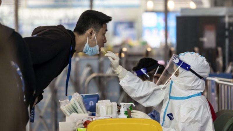 Китай отчете рекорден брой болни от COVID-19