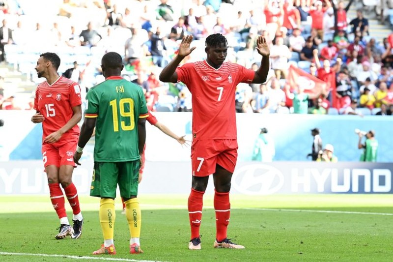 Швейцария победи Камерун и даде заявка за елиминациите