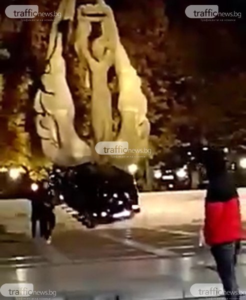 Шофьорите, покачили се джипове на паметника на Съединението, в ареста за 24 часа