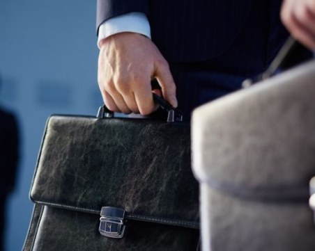 Българските дипломати започват протест