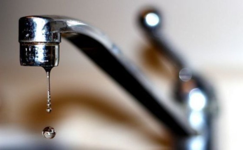Без вода в Скутаре за втори ден, заради катастрофа в хидрант