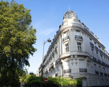 Пловдивски бизнесмен си купи дома на Джефри Eпcтийн за над 10 милиона долара