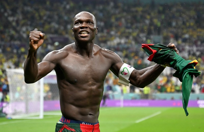 Камерун победи Бразилия, нито един отбор в групите не завърши с пълен актив