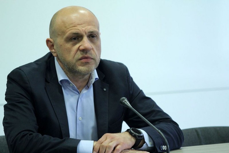 Томислав Дончев: Ще предложим кабинет, може и да е на малцинствата